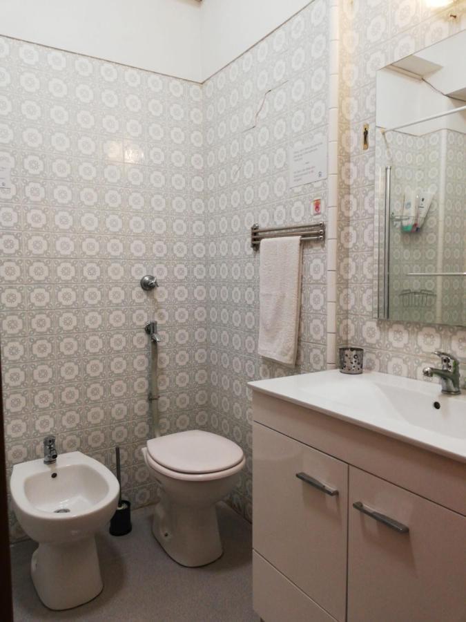Tripgeo Guesthouse Lisbon Exterior photo